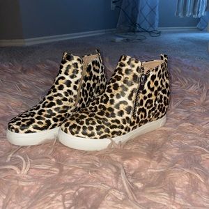 Cheetah print slightly wedged booties, SIZE 7